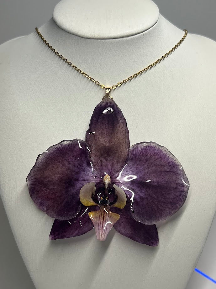 Collar de Orquídea lila